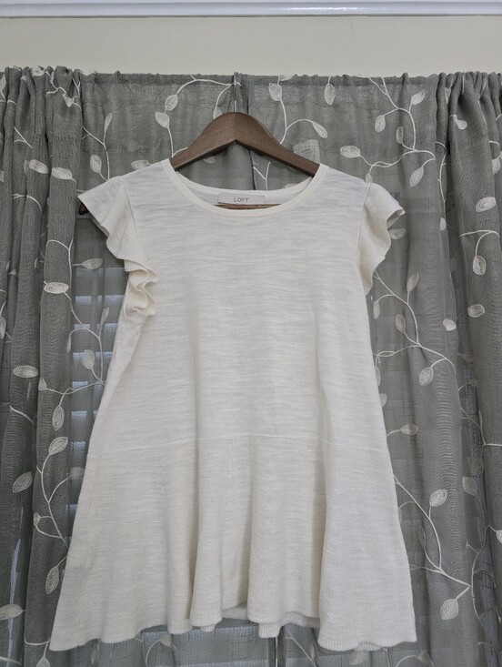 LOFT Sweaters - LOFT White Knit Crewneck Top